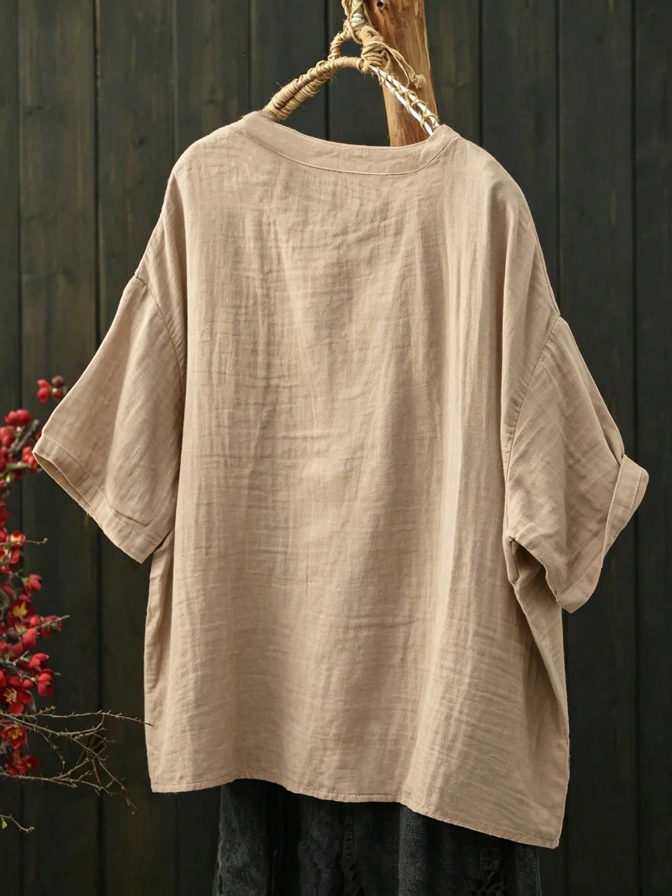 Plus Size Women Solid Color Round Neck Dropped Shoulder Split Hem Blouse