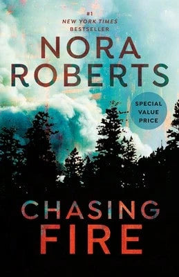 Pre-Owned Chasing Fire (Paperback) By Nora Roberts