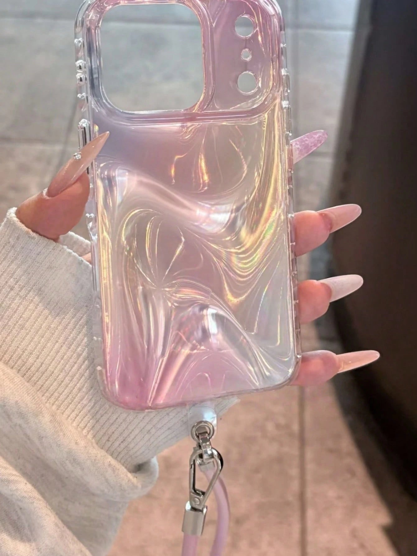 Premium Wavy Light Pink Leather Wrist Strap Compatible With 14 Pro Max Apple 16 Phone Case Full Edge Protection Women's 17 Anti-Drop Protective Cover 16 Pro Max Personalized 15 Niche