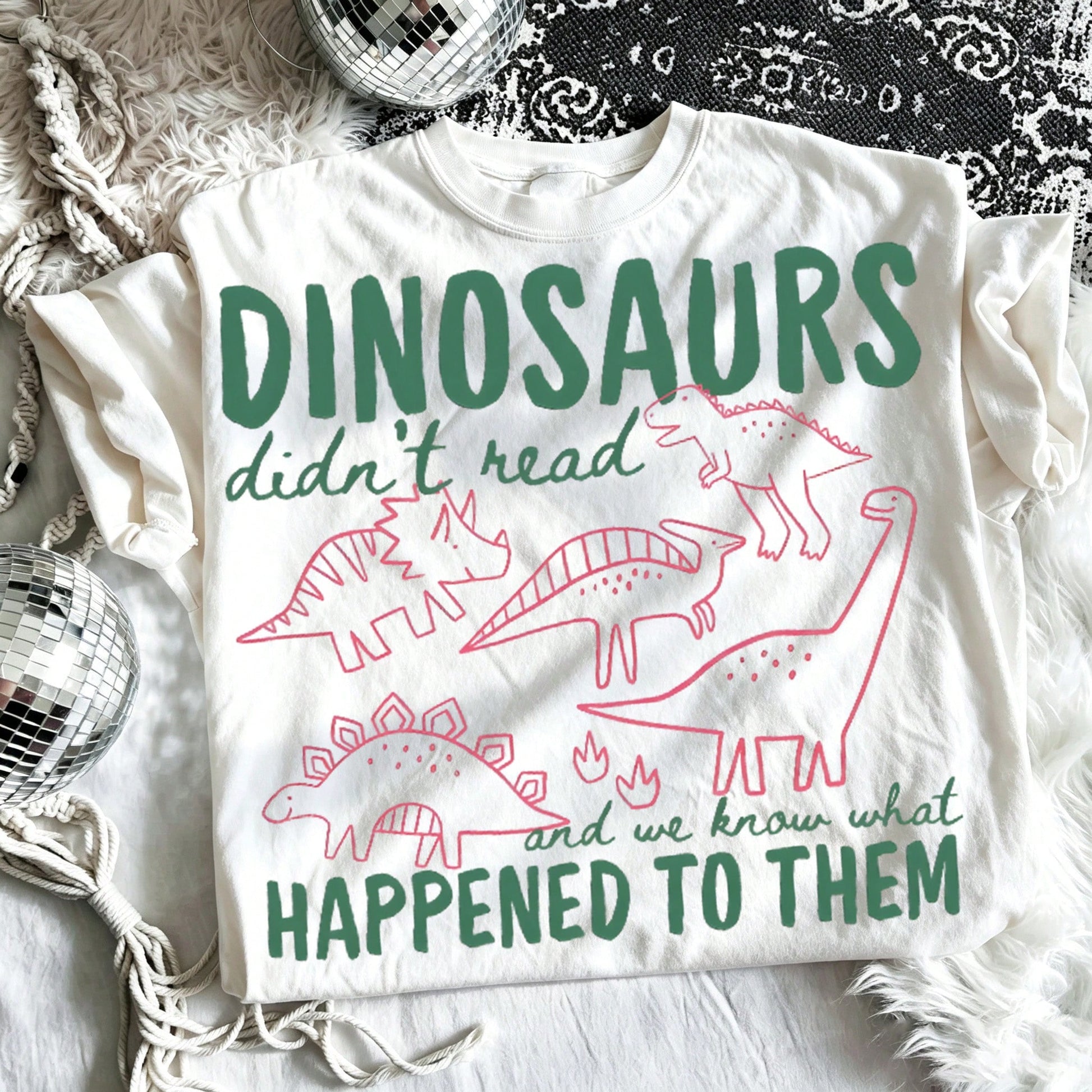 Preppy Teacher Shirt Funny Dinosaur Reading Graphic Tee Back To School Women Summer Casual Short Sleeve Top Cute Librarian School Humorous T-Shirt