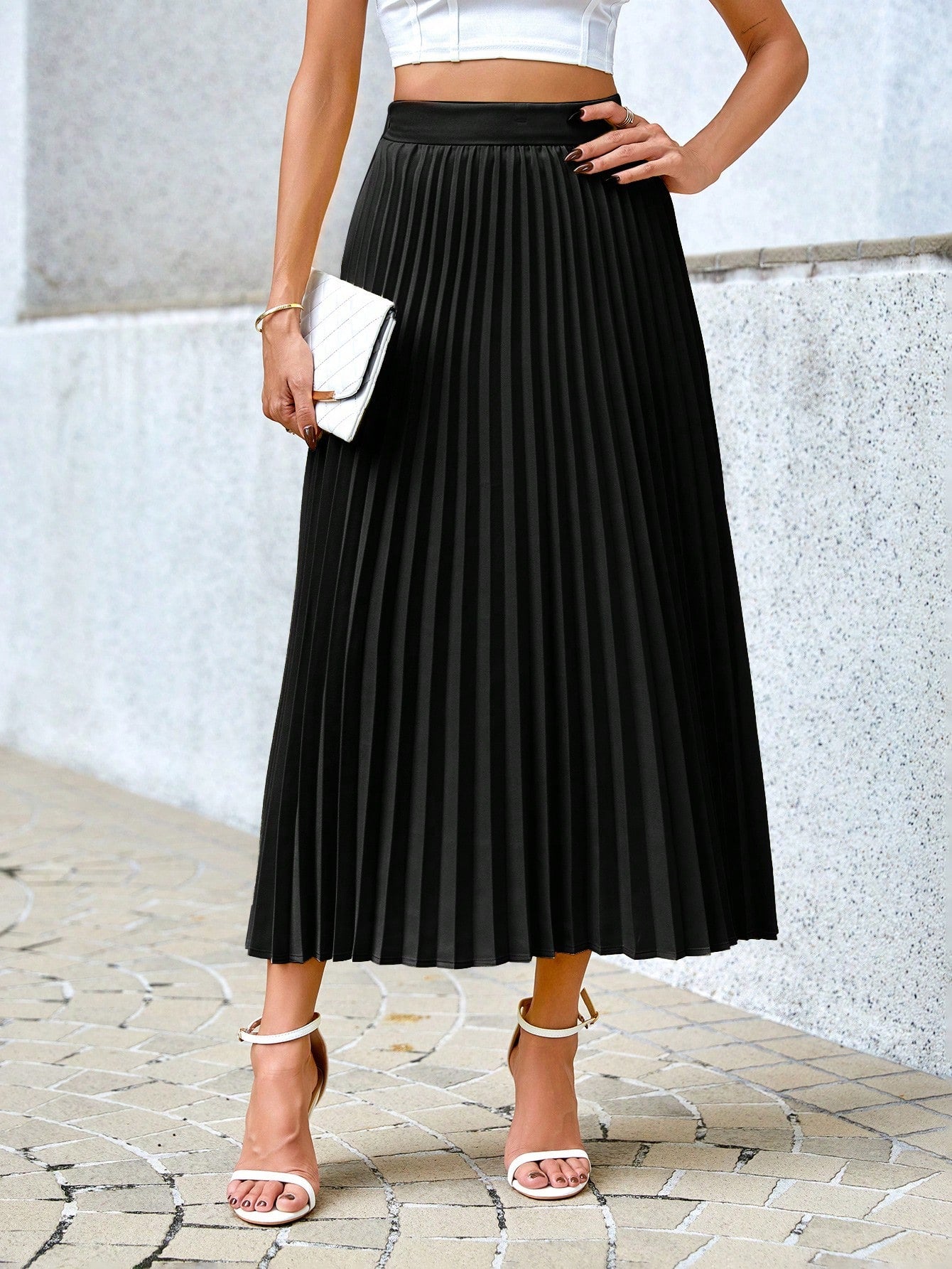 Privé Women Solid Color Daily Wear Pleated Skirt