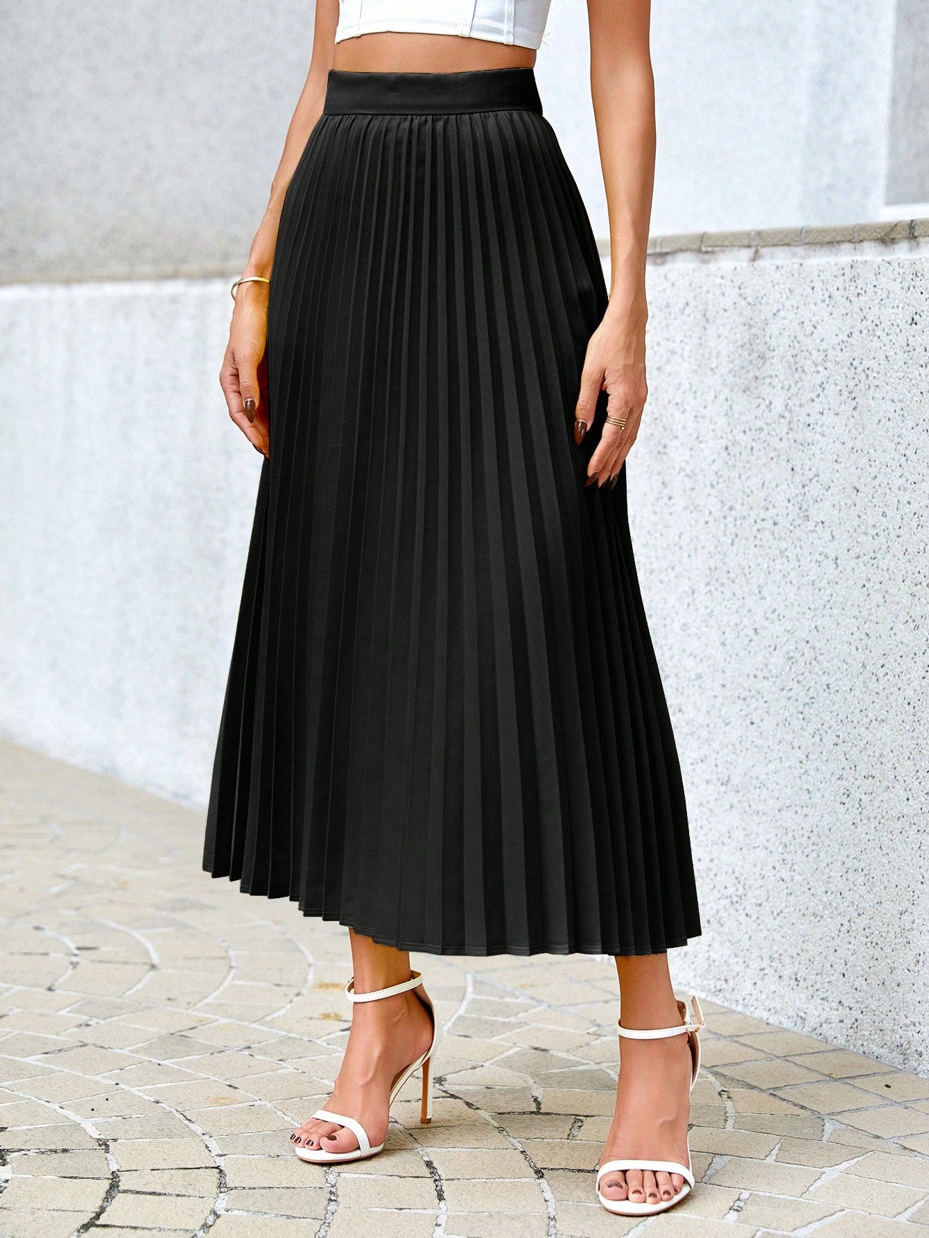 Privé Women Solid Color Daily Wear Pleated Skirt