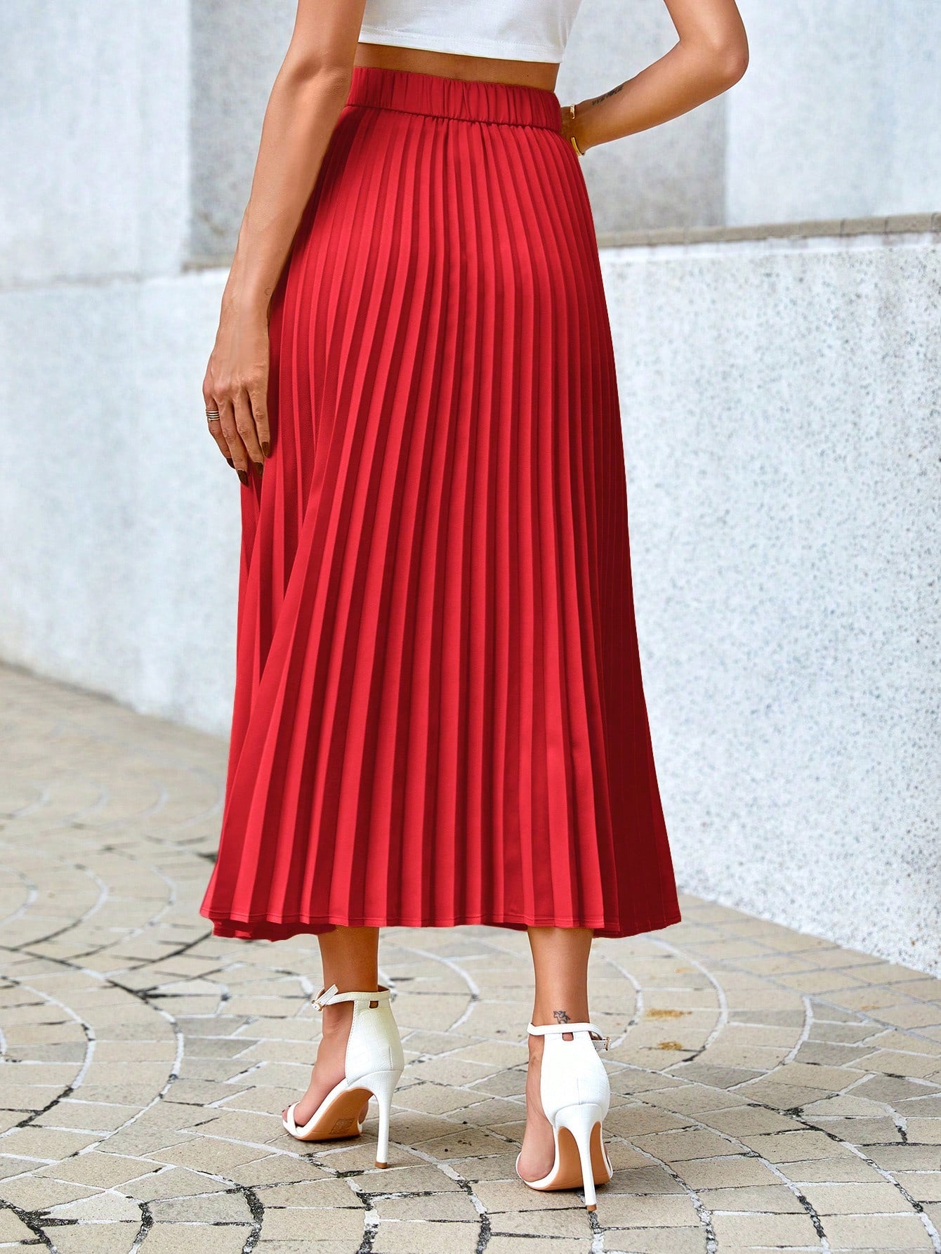 Privé Women Solid Color Daily Wear Pleated Skirt