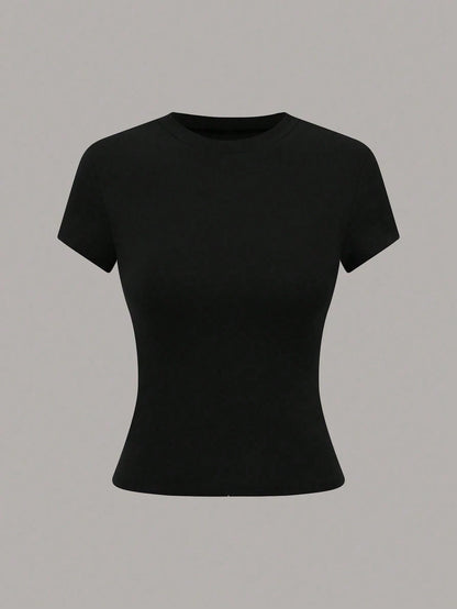 Qadelle Casual Slim Fit Short Sleeve T-Shirt, Versatile For Summer