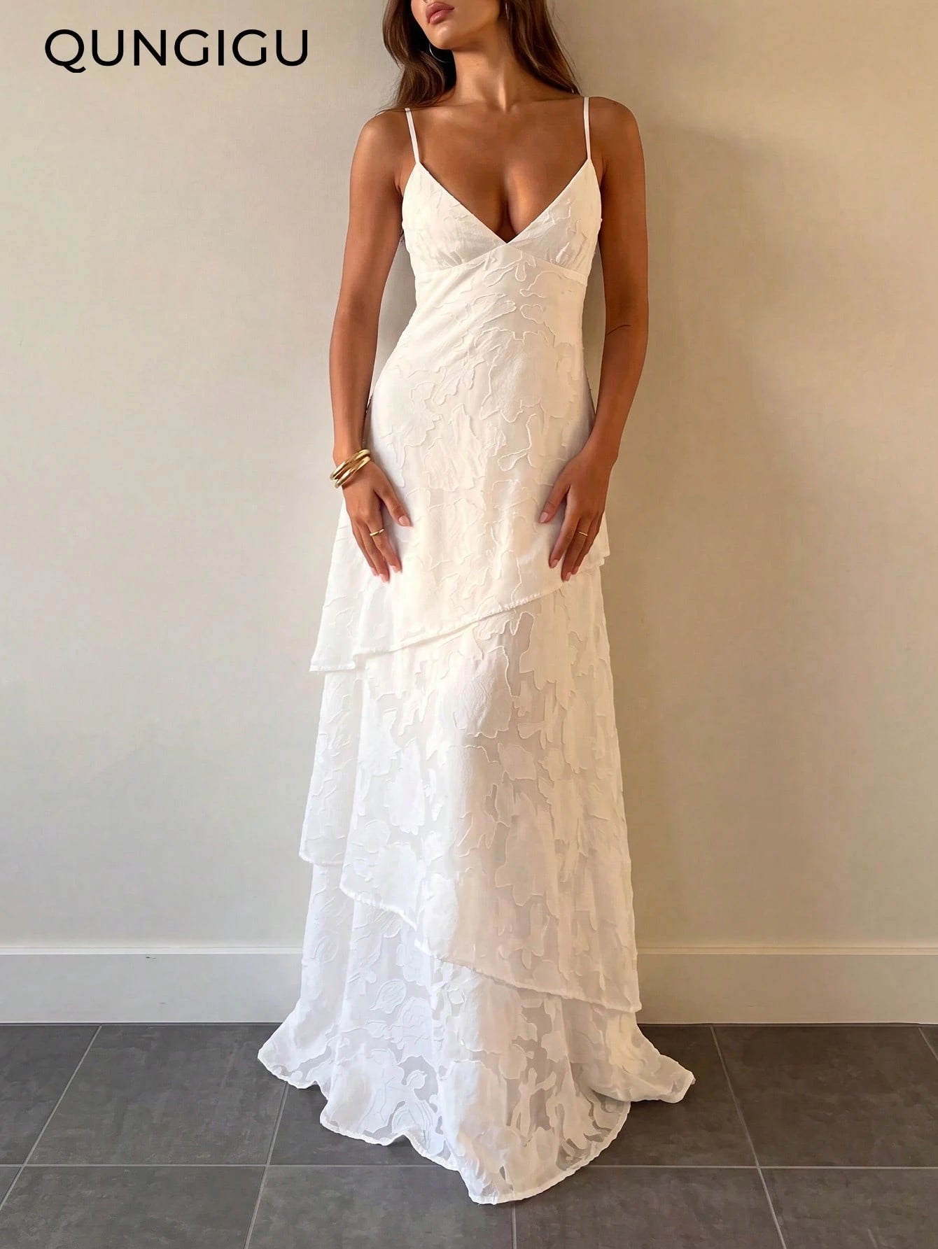 QUNGIGU Women's Spaghetti Strap Long Dress Elegant Layered Tiered Summer Outfit, Suitable For Wedding Party Graduation Date