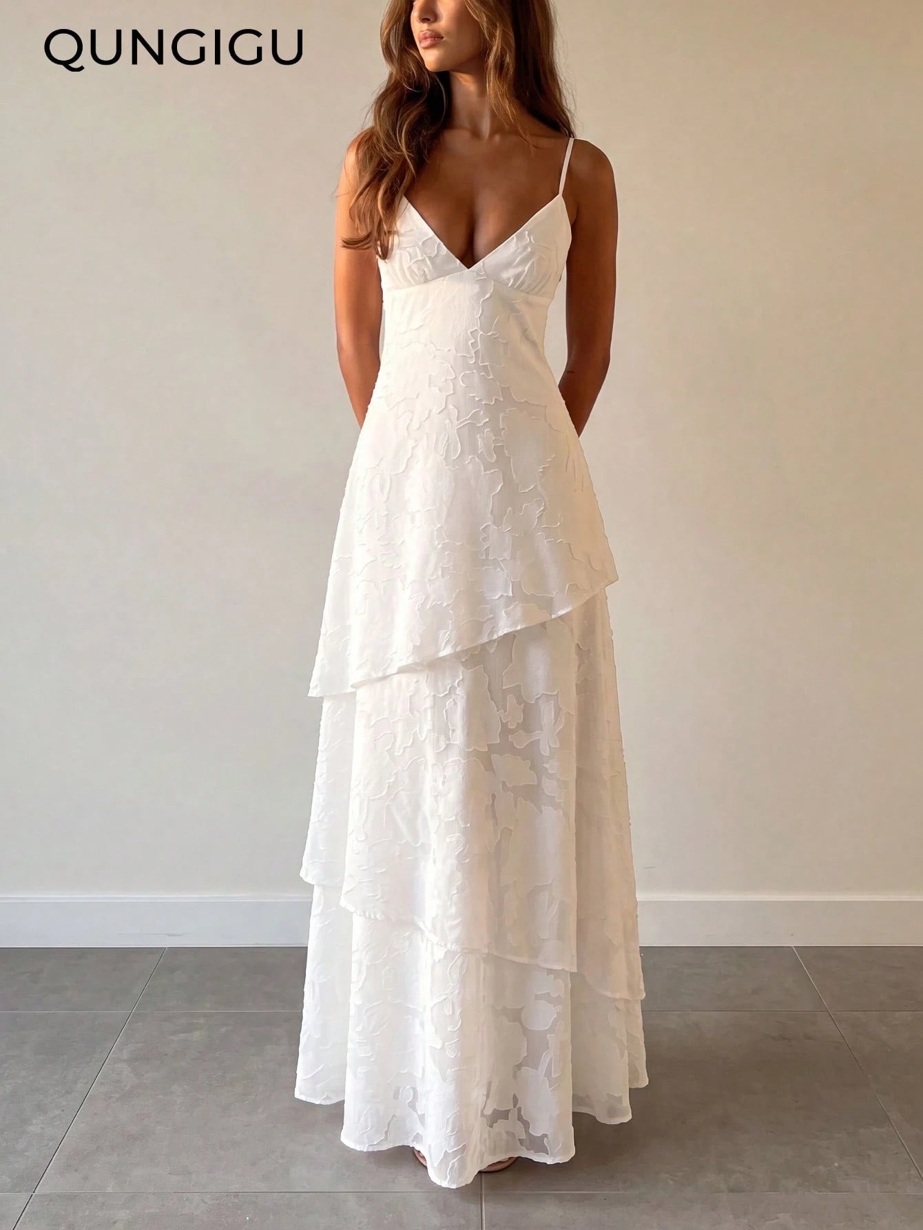 QUNGIGU Women's Spaghetti Strap Long Dress Elegant Layered Tiered Summer Outfit, Suitable For Wedding Party Graduation Date
