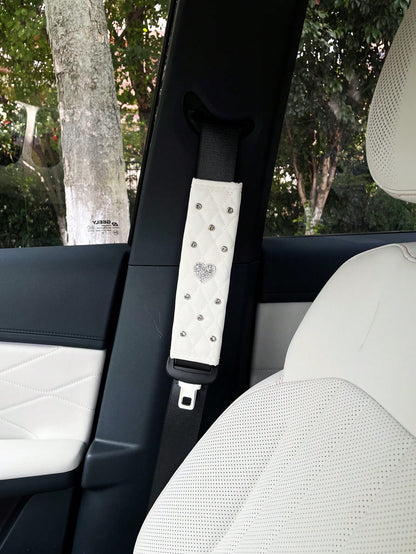 Rhinestone Heart Car Seat Belt Shoulder Pad Cover, Heart Car Interior Decoration, Car Seat Belt Protector, Shoulder Anti-Chafing Protection Pad Cover