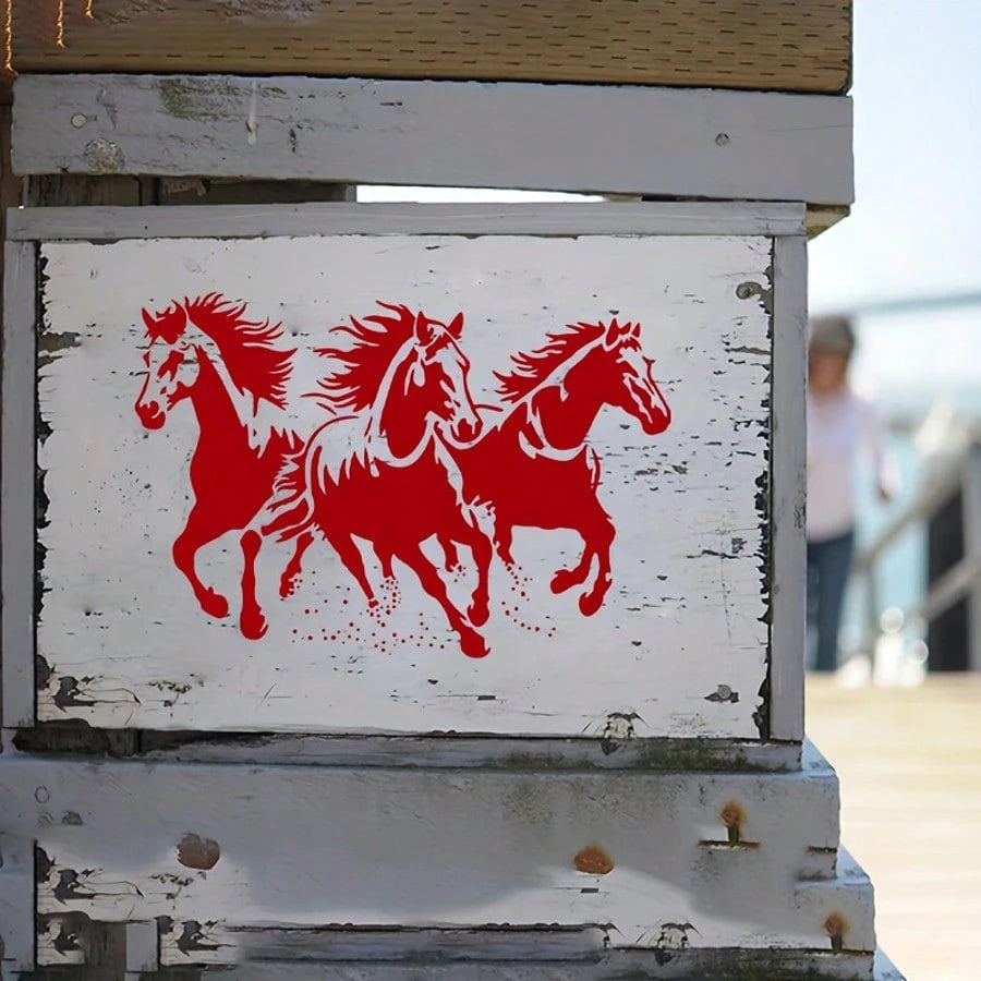 Running Horse Template, A4 Size Reusable Horse Design Plastic Painting Stencil, Suitable For Fabric, Farmhouse Art Projects And DIY Crafts. Applicable For Wall Murals, T-Shirts, Home Decor, Easy To Us