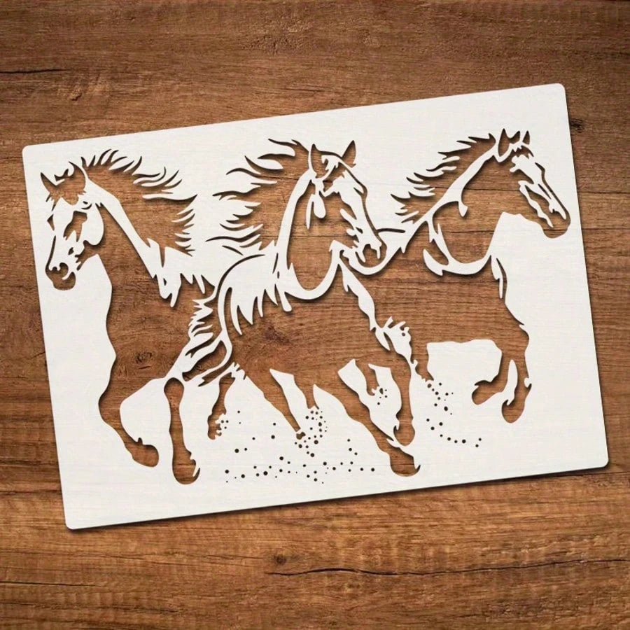 Running Horse Template, A4 Size Reusable Horse Design Plastic Painting Stencil, Suitable For Fabric, Farmhouse Art Projects And DIY Crafts. Applicable For Wall Murals, T-Shirts, Home Decor, Easy To Us