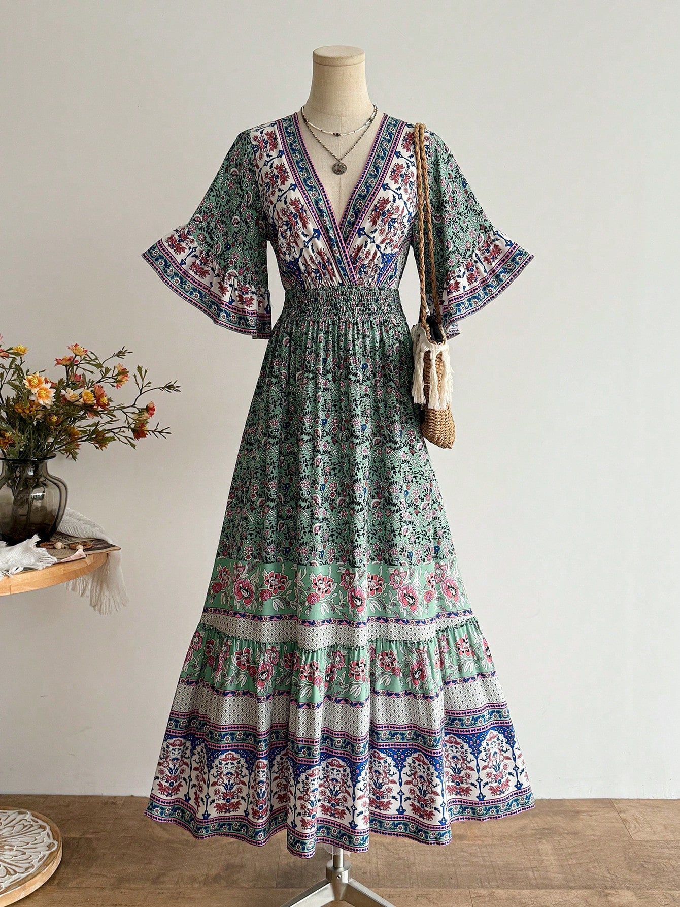 Rusttydustty Women's Green Printed Cross V-Neck Flare Sleeve Dress, Bohemian Style, Tropical Vacation Music Festival Party Outfit Elegant Summer