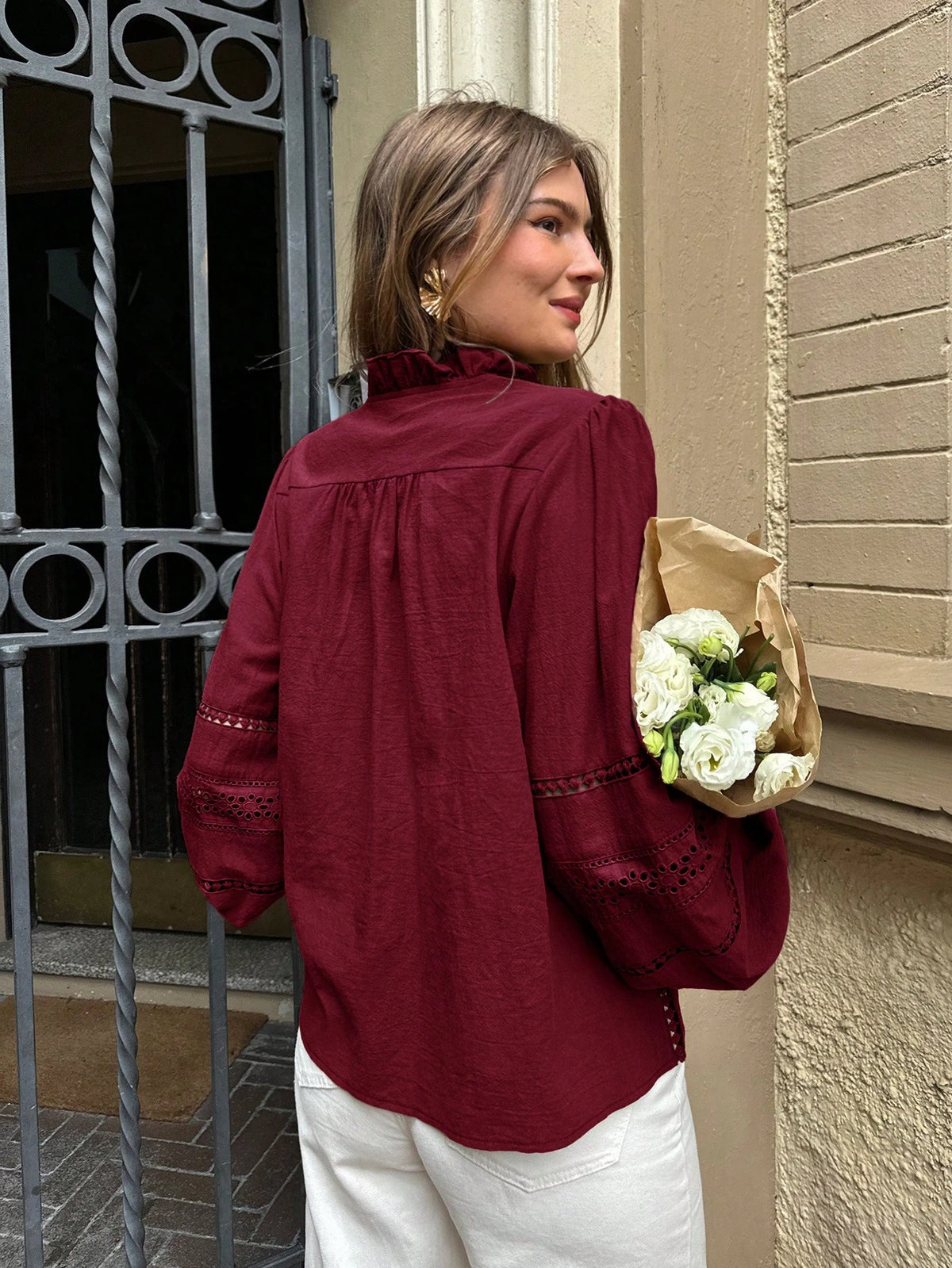 Serisse Women's Casual Vacation Style Solid Color Schiffy Frill Mock Neck Lantern Sleeve Blouse, Spring/Autumn Elegant