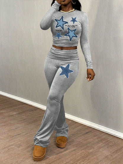 Slaydiva Women's White 2 Pieces Set,Long-Sleeved Crew Neck Graphic Tops Flare Pants,Navy Blue Bow Graphic Streetwear,Autumn Casual Y2k Back-To-School Everyday