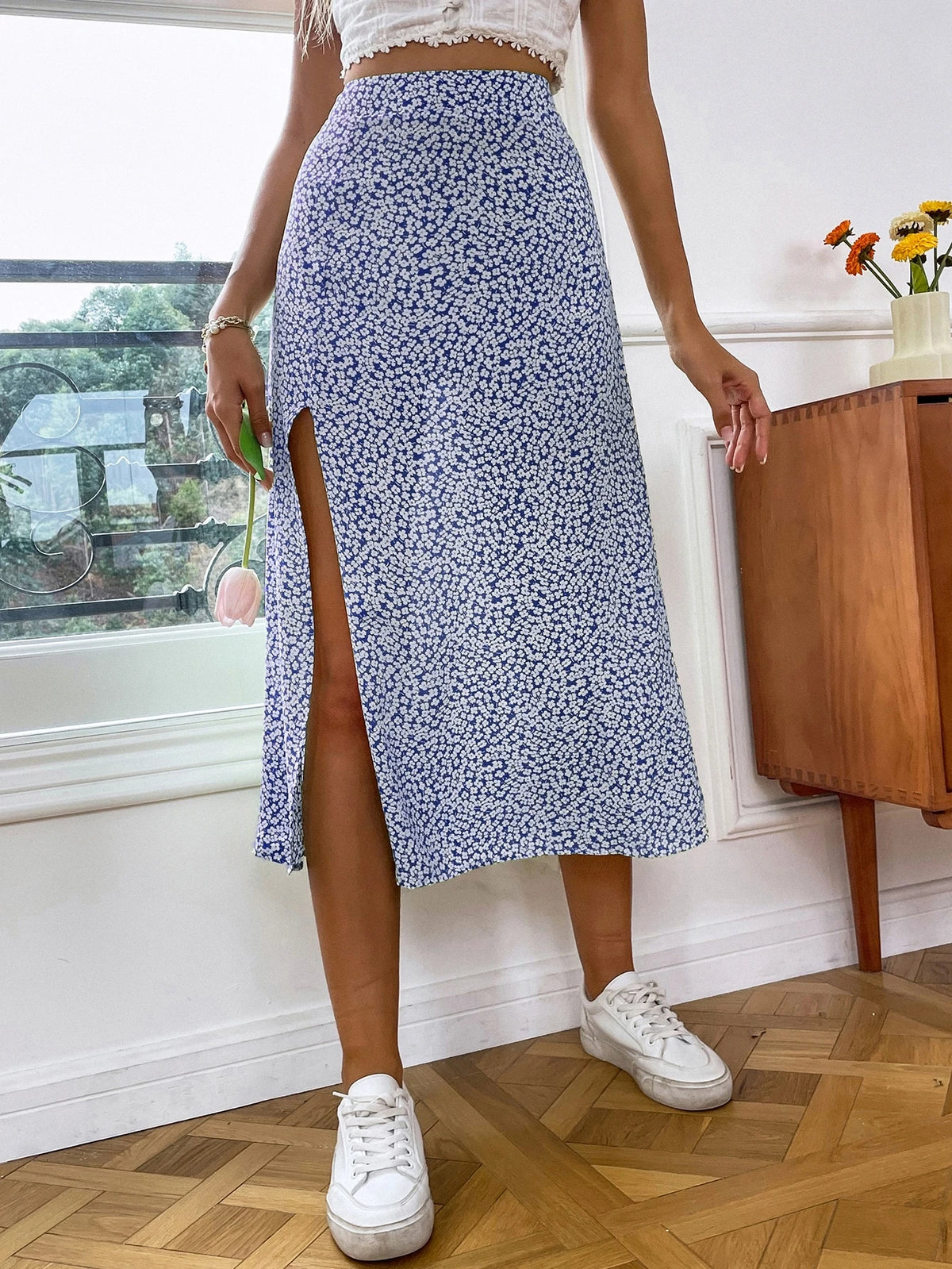 Soleia High Waist Ditsy Floral Split Thigh Skirt