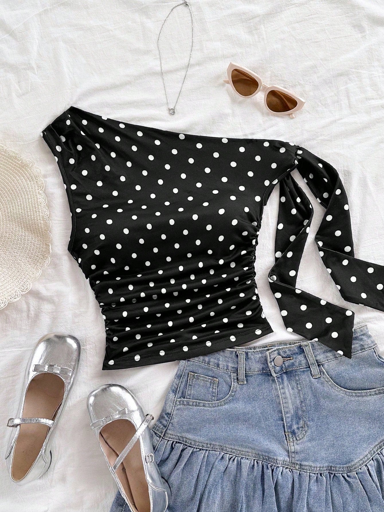 Soleia Polka Dot Top Women's Y2K Polka Dot Print Ruched Asymmetric Shoulder Top Asual Blouses For Ladies Winter Clothes No Chest Padding
