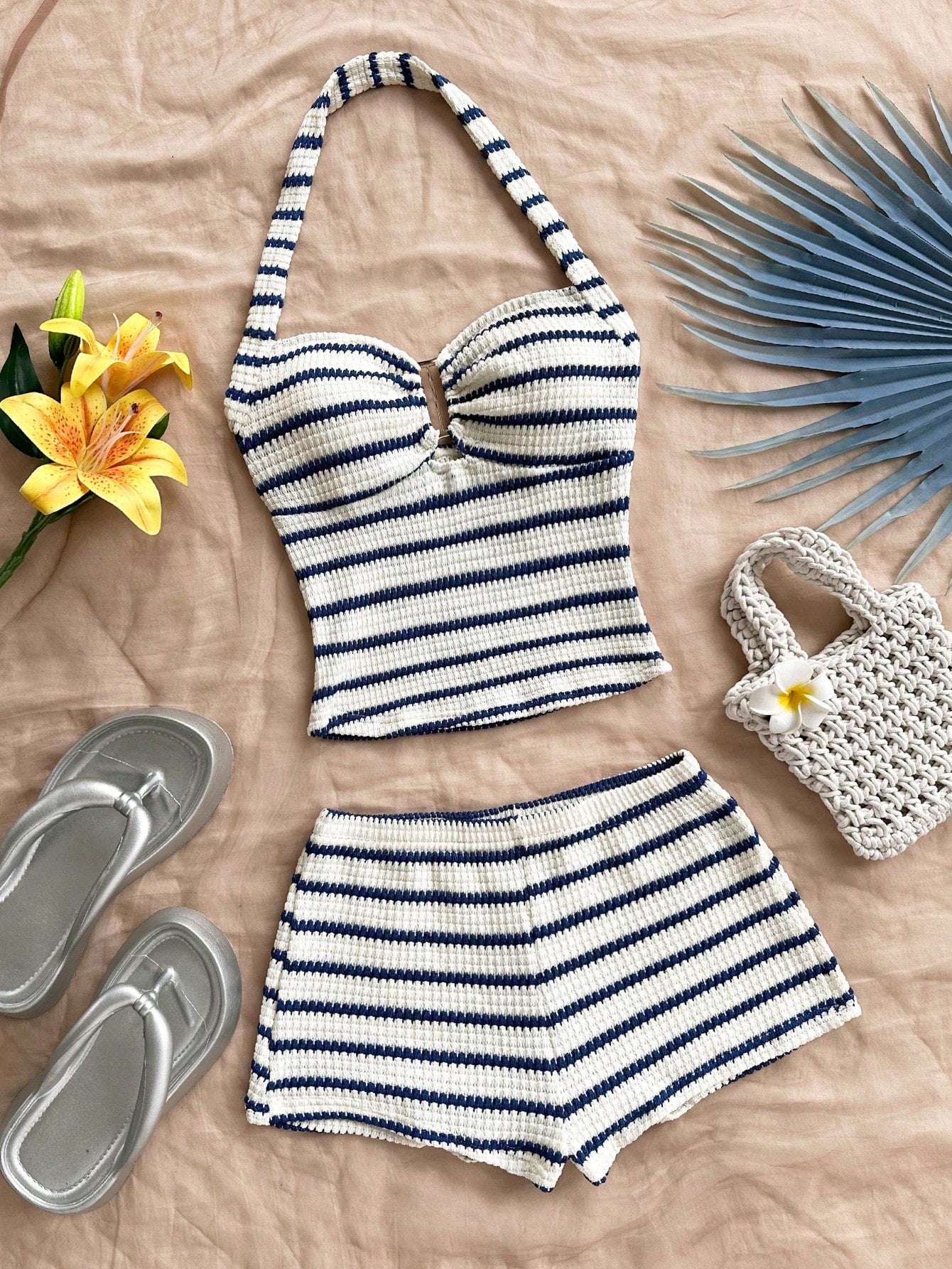 Soleia Women's Vacation Striped Halter Top And Shorts Casual 2 Pieces Set No Chest Padding