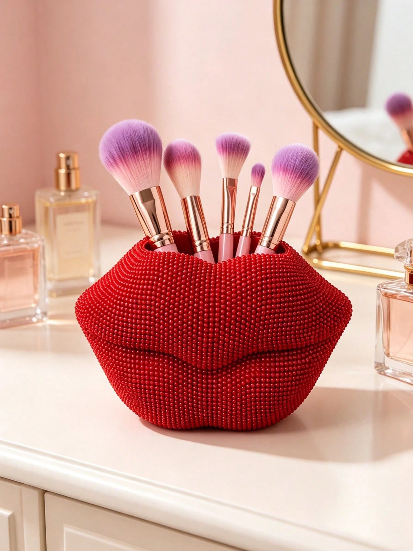 Sparkling Pink Rhinestone Lip-Shaped Makeup Brush Holder- Shiny Resin Lip-Shaped Organizer, Suitable For Storing Brushes, Pens And Makeup Tools On Vanity, Desk And Bathroom Counter. Adds A Bold And C