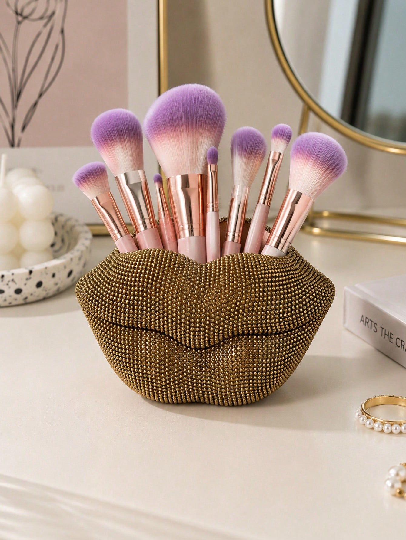 Sparkling Pink Rhinestone Lip-Shaped Makeup Brush Holder- Shiny Resin Lip-Shaped Organizer, Suitable For Storing Brushes, Pens And Makeup Tools On Vanity, Desk And Bathroom Counter. Adds A Bold And C