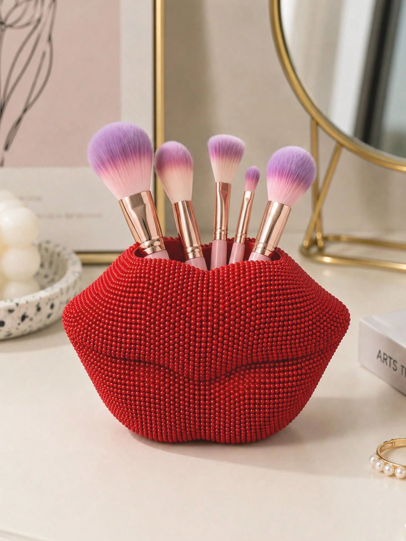 Sparkling Pink Rhinestone Lip-Shaped Makeup Brush Holder- Shiny Resin Lip-Shaped Organizer, Suitable For Storing Brushes, Pens And Makeup Tools On Vanity, Desk And Bathroom Counter. Adds A Bold And C