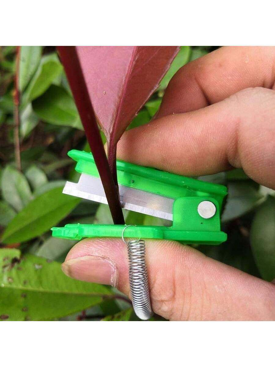 Stainless Steel Thumb Knife For Garden, Finger Ring Knife For Picking, Vegetable Harvesting Tool, Random Color