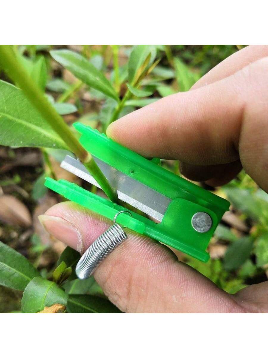 Stainless Steel Thumb Knife For Garden, Finger Ring Knife For Picking, Vegetable Harvesting Tool, Random Color