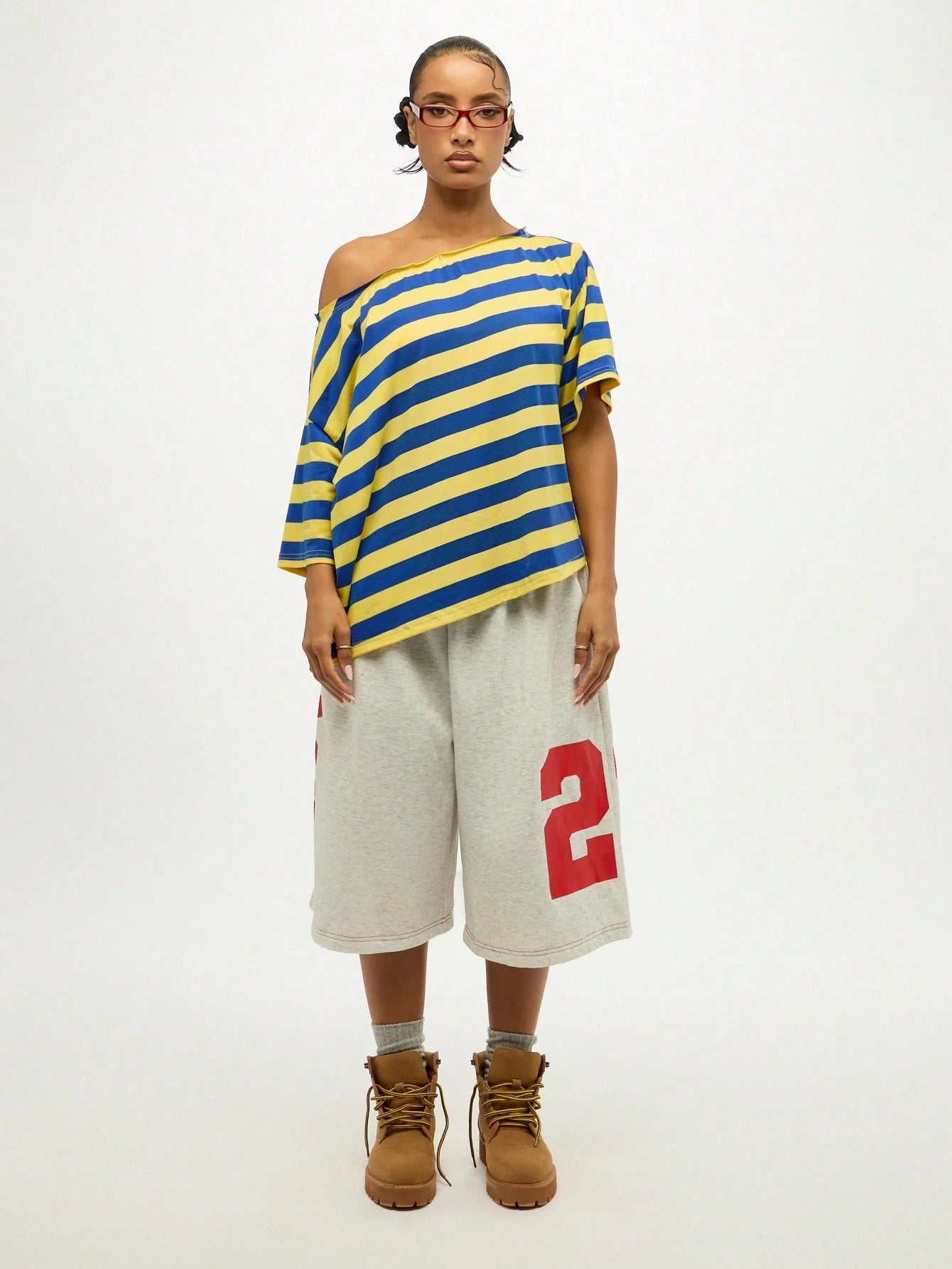 SUMWON Plus Size One Shoulder Striped T-Shirt With Bold Horizontal Pattern Casual Oversized Top