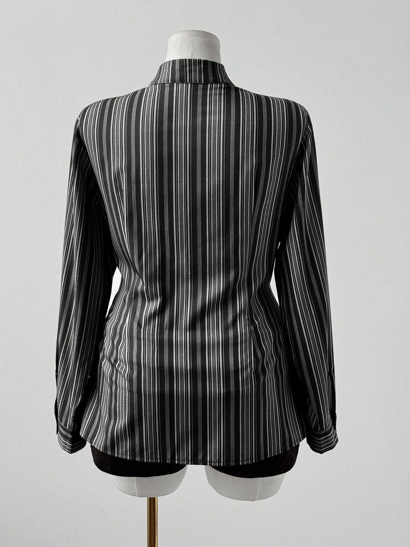 Sunspun Women Plus Size Striped Long Sleeve Fitted Button Down Shirt,Black And White,Autumn,Elegant,Goth,Night Out Club,Casual Vintage Pinstripe Fall Blouse