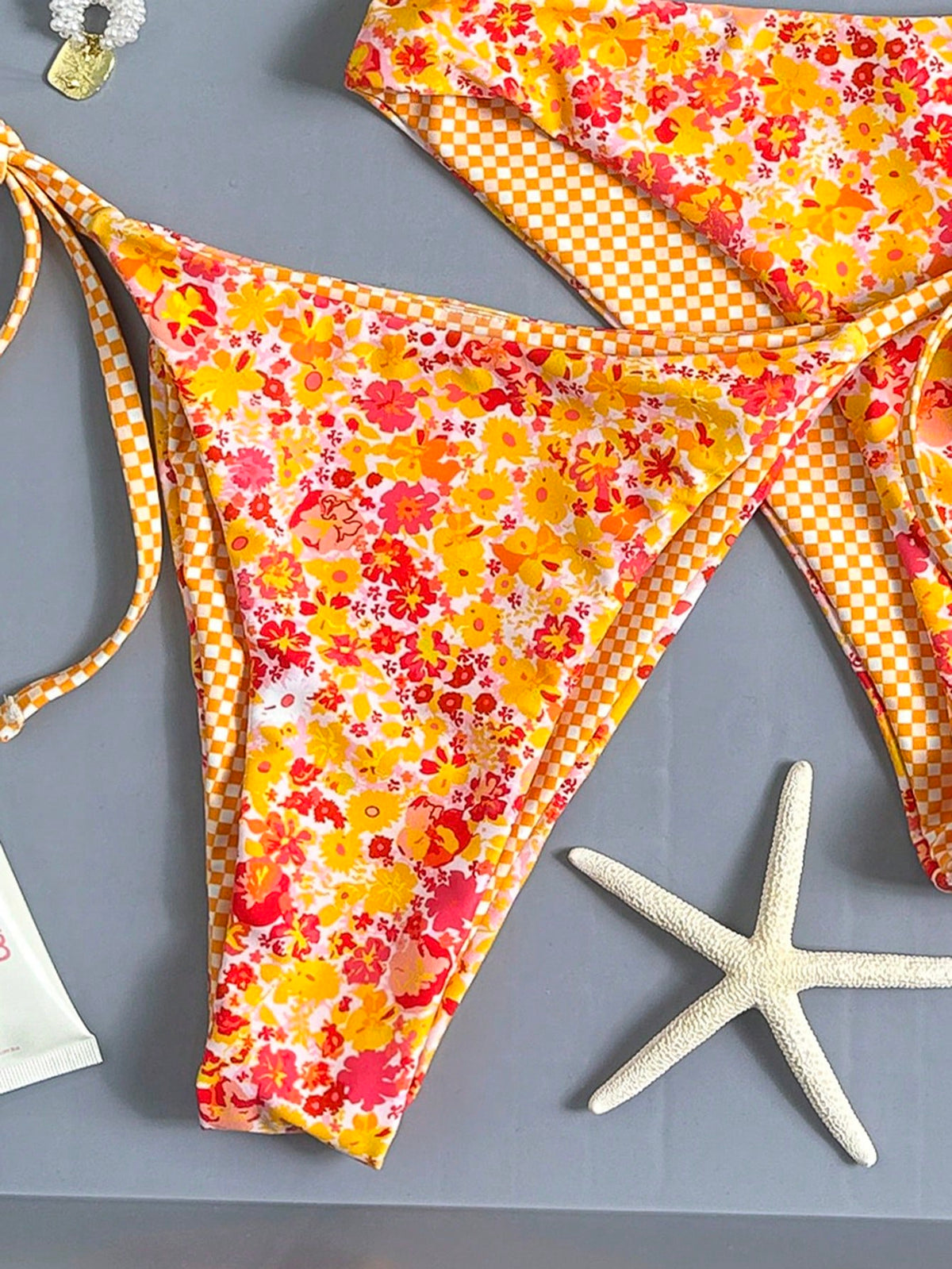 Sweetra Knitted Floral Grid Sexy Wireless Printed 2 Pieces Bikini Set, Elegant Sweet Summer Women Swimsuit For Party, Beach, Outing