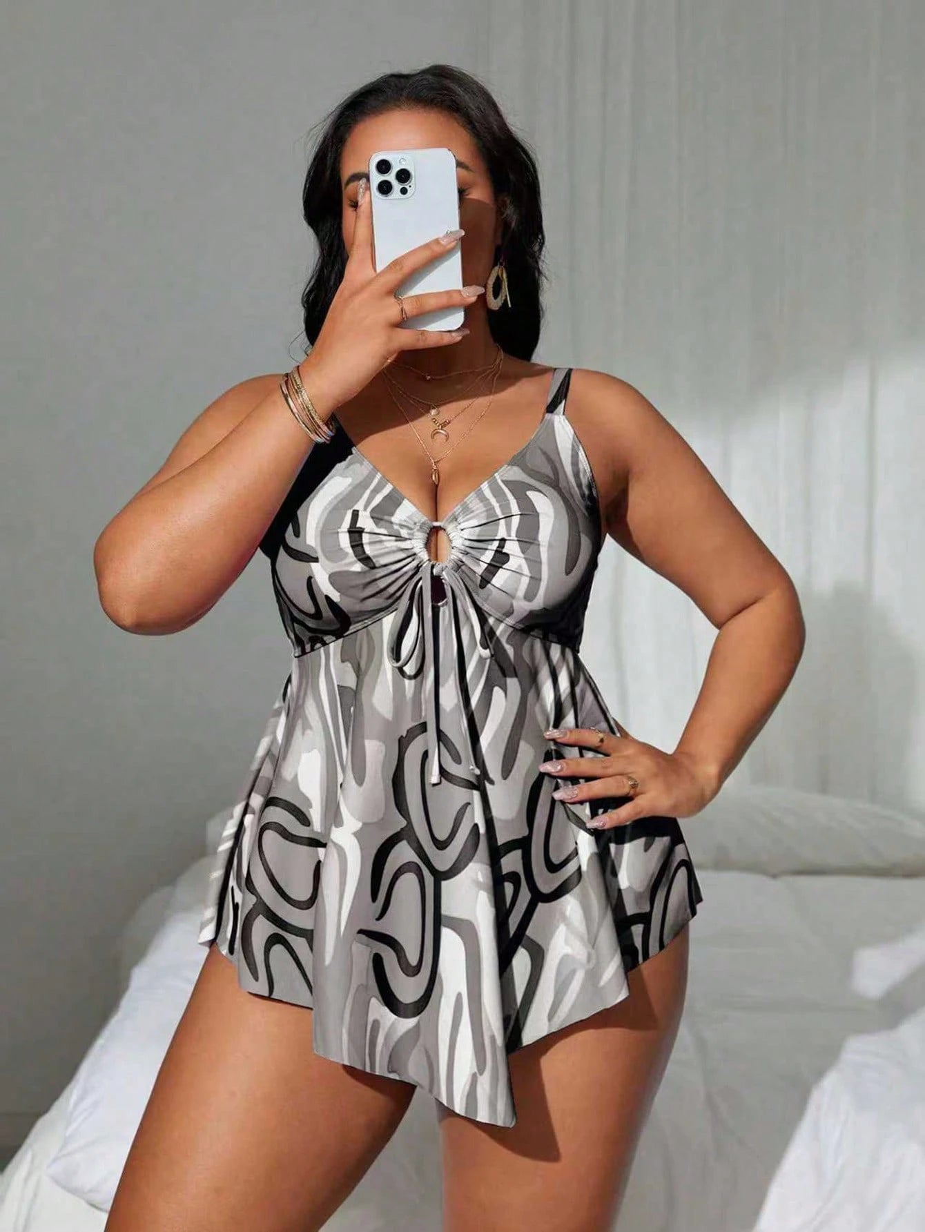 Swim Lushoire Plus Size Women Beach Vacation Holiday Spaghetti Strap Print Tankini Swimsuit Set With Swim Shorts White Summer