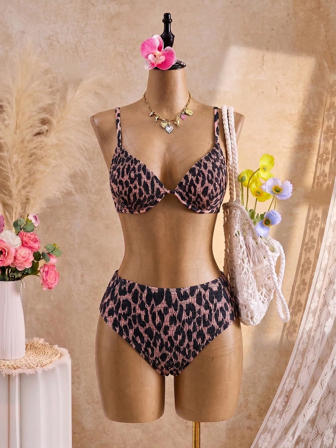 Swim Vcay Plus Size Women's Summer Leopard Print Bikini Set With Underwire Push-Up Top And Matching Print Shorts, Suitable For Beach Vacation And Pool Party