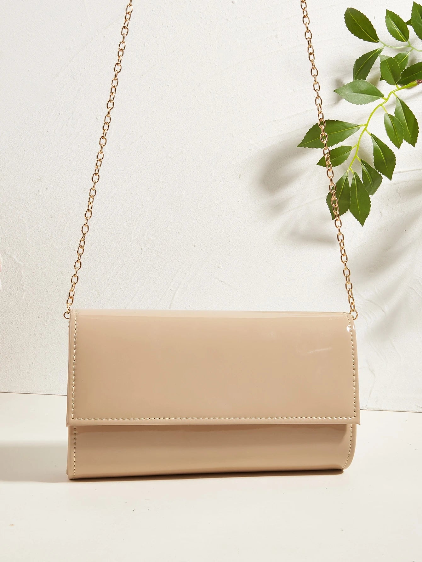 This Fashionable, Elegant, Understated, And Luxurious Solid Color Mirror PU Leather Clutch Is Lightweight And Portable, Making It An Ideal Choice For Teenagers, Women, College Students, Young Professi