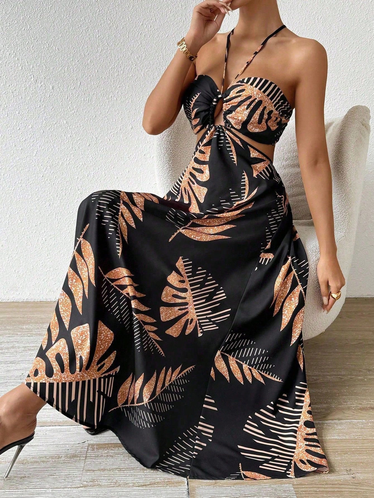 Tropical Leaf Print Hollow Out Backless Halter Maxi Beach Dress Vacation Beach Outfits Women