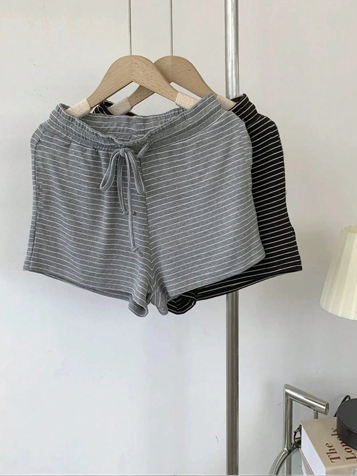 Tseoso 2pcs Set Casual Simple Striped Ladies Home Comfortable Striped Shorts, Summer Suitable For Going Out Women's Sportswear
