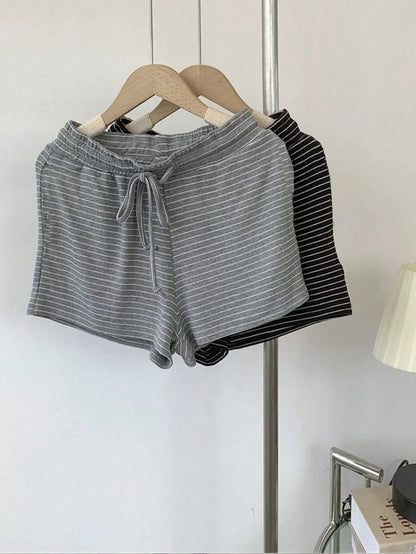 Tseoso 2pcs Set Casual Simple Striped Ladies Home Comfortable Striped Shorts, Summer Suitable For Going Out Women's Sportswear