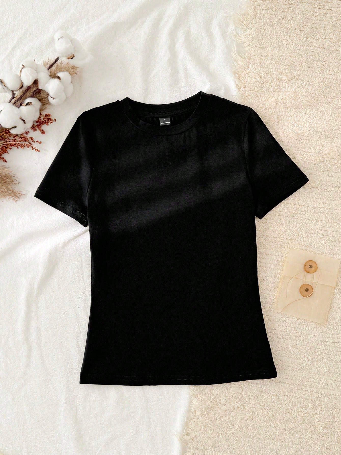 Tseoso 3pcs/Set Women Casual Minimalist 95% Cotton Round Neck Slim Fit Long Tee Shirt Set, Black/White/Pink