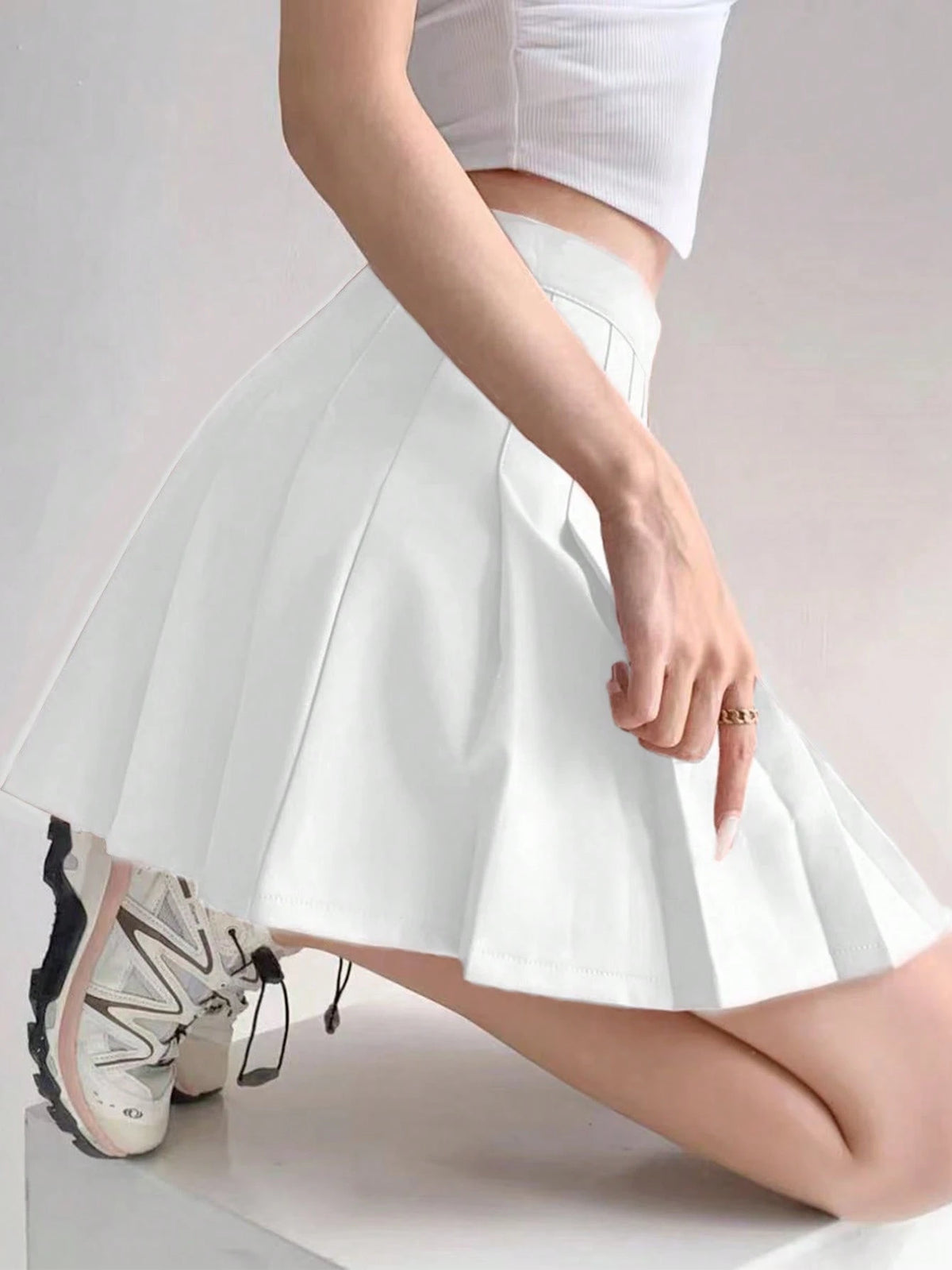 Unity Women's Pleated Skirt