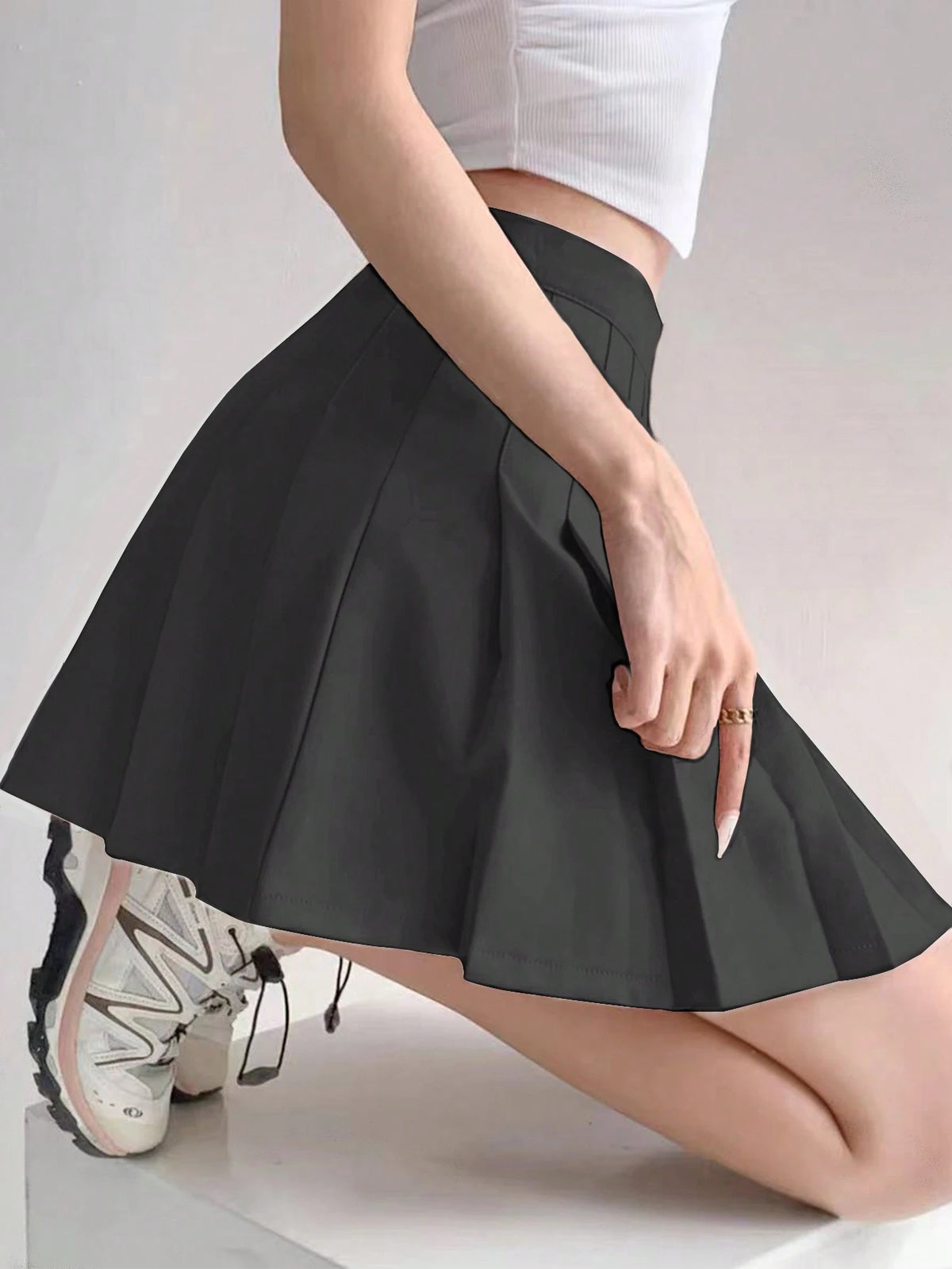 Unity Women's Pleated Skirt