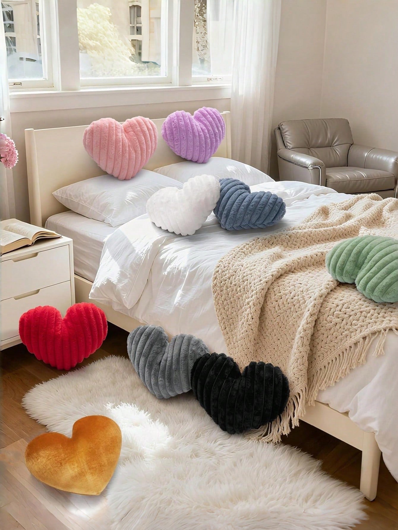 Valentine's Day Heart Pillow Decorative Throw Pillows, Heart Shaped Soft Fluffy Faux Fur Cute Pillows Cushions For Couch Chair Bed Bedroom Room Home Decor Aesthetic, White