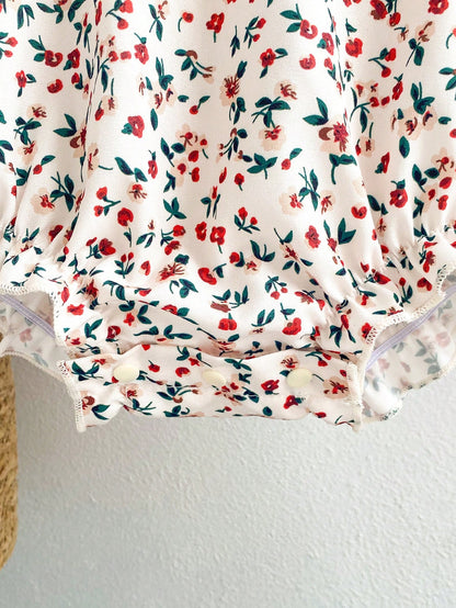 Vintaside Kids Baby Girl Spring/Summer New White Peter Pan Collar Cute Floral Embroidery Bodysuit, Fresh Floral Print Pattern, Long Sleeve With Elastic Cuffs, Back/Bottom Snap Closure For Easy D