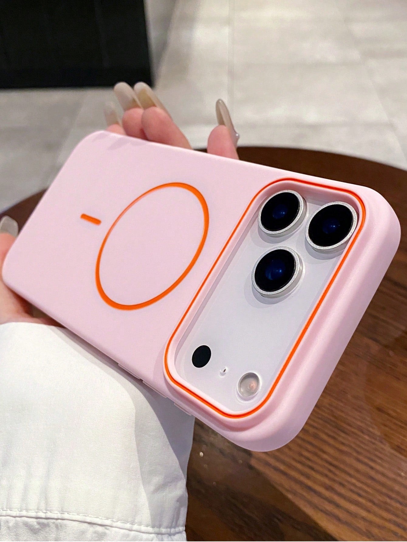 White Orange Accent Ring Magnetic Silicone Minimalist Magnetic Silicone 1pc Matte Skin-Friendly Wireless Charging Magnetic Phone Case, Compatible With IPhone 17 Air 16 15 14 13 12 Pro Max Plus, Soft S