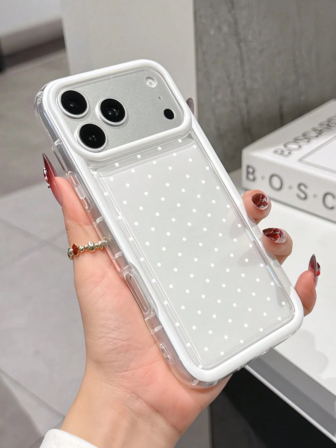 White Polka Dot Shockproof Fashion Phone Case Contrast Color Transparent Cover Compatible With 16/16 Pro/16 Plus, 15/15 Plus/15 Pro/15 Pro Max, 17/17 Pro/17 Pro Max, 12/13 Mini, 13/13 Pro Max, 11/11 P