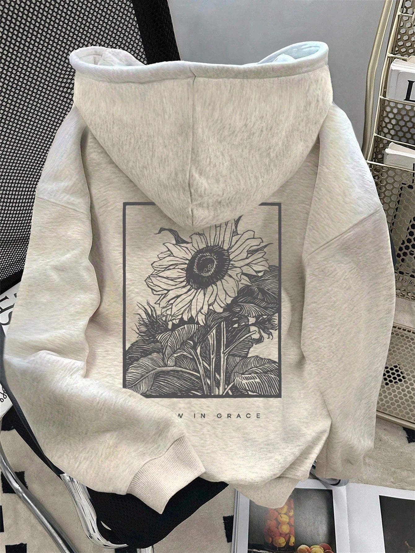 Women's Floral Print Casual Dropped Shoulder Sweatshirt, Christmas
