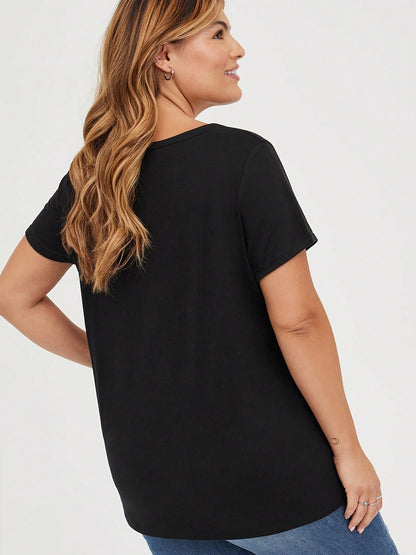 Women's Pure Cotton Short-Sleeved T-Shirt, Featuring A Colorful Letter Print Design. The Round-Neck Short-Sleeved T-Shirt Is Designed For Comfort And Durability, Suitable For Beach Leisure Wear, As We