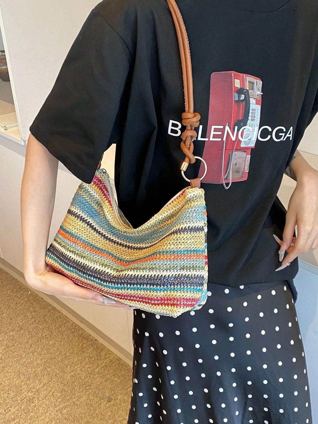 Women's Summer New Straw Woven Small Bag, Minimalist Textured Shoulder Bag, Crossbody Bag, Ultra-Light Mini Straw Material Shoulder Bag, Beach Bag, Straw Material