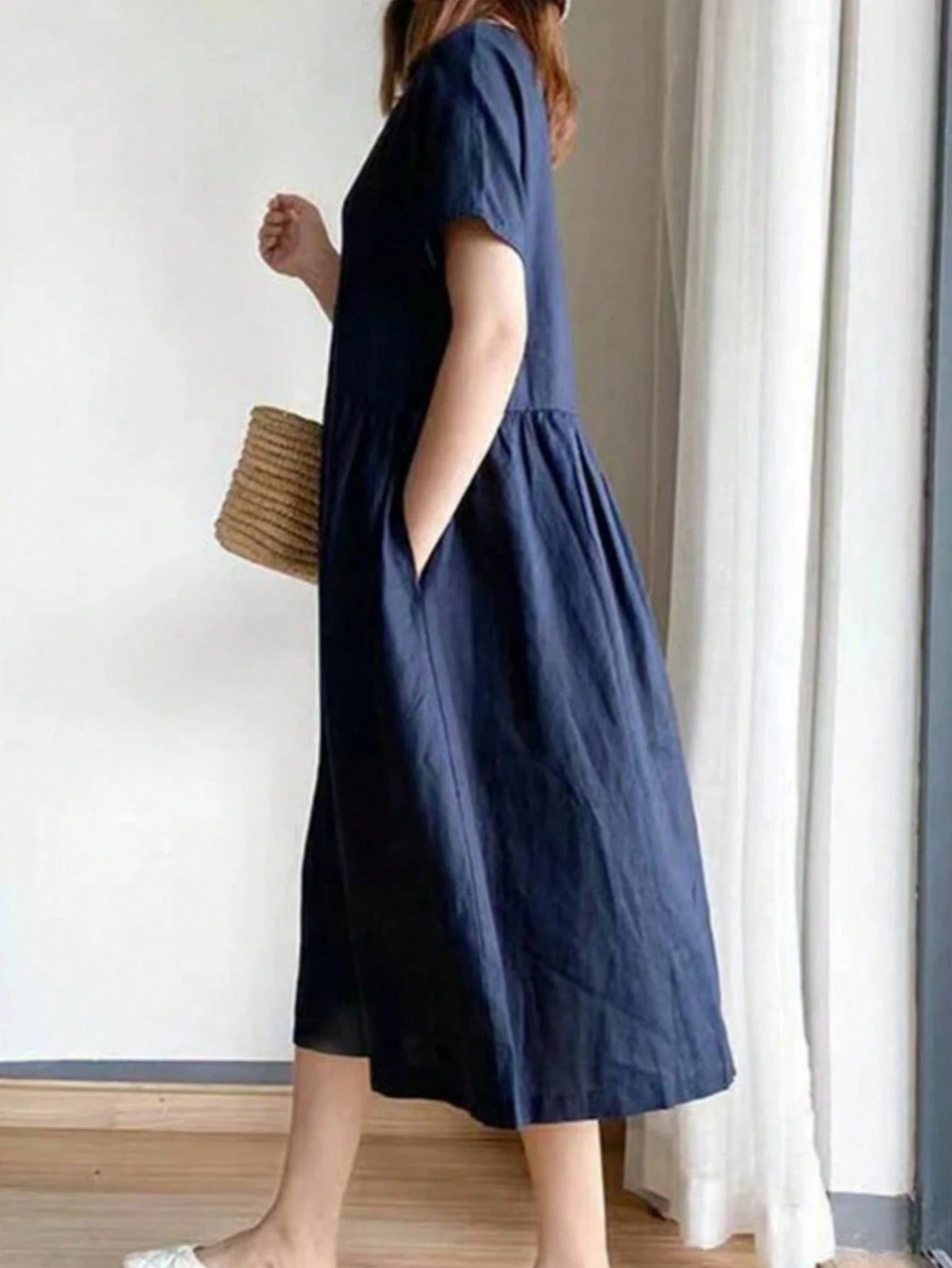 Women Solid Color Midi Dress With Short Sleeves, Minimalist & Fashionable, Suitable For Spring & Summer Elegant