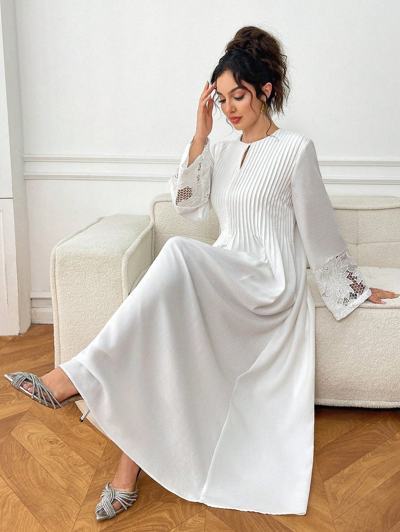 Yasmyna Women's Lace Patchwork Pleated Traditional Long Shirt