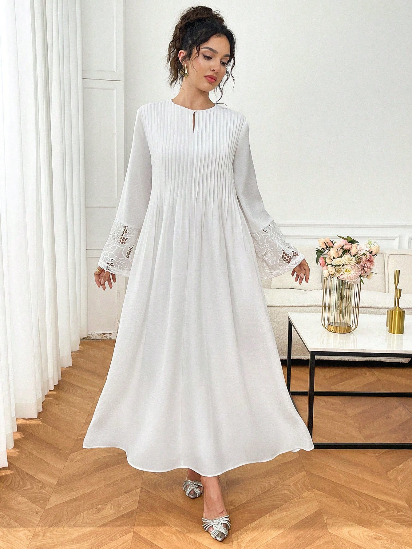 Yasmyna Women's Lace Patchwork Pleated Traditional Long Shirt
